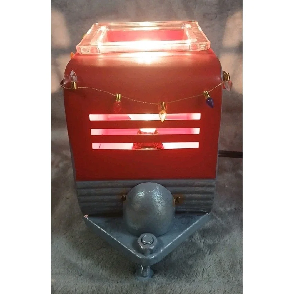 Scentsy Christmas Camper Wax Warmer Winter Holiday Lights Wreath‎ Metal READ